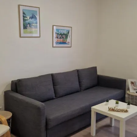 Le Cent Cinq * Βισύ