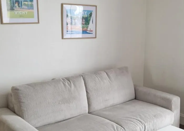 Le Cent Cinq * Виши